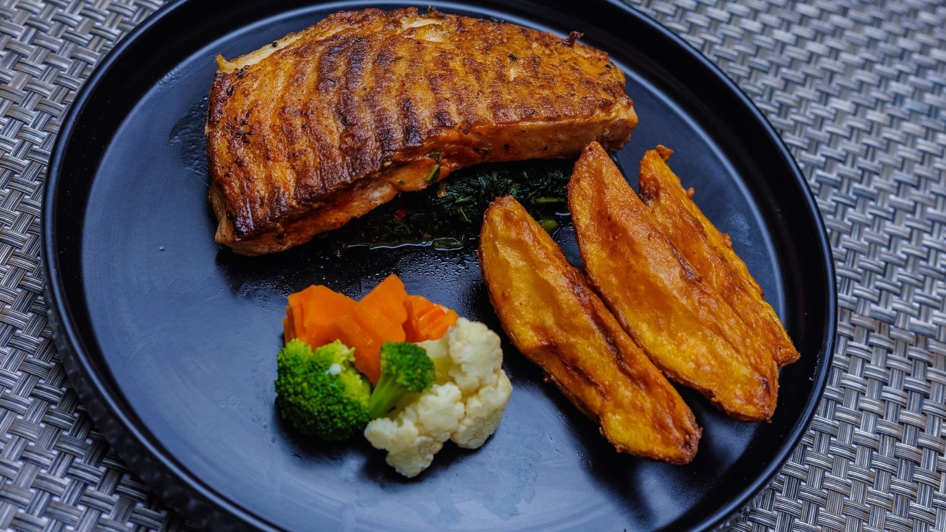 Dish served at the Buddiez Platinum Hotel restaurant, Nsambya